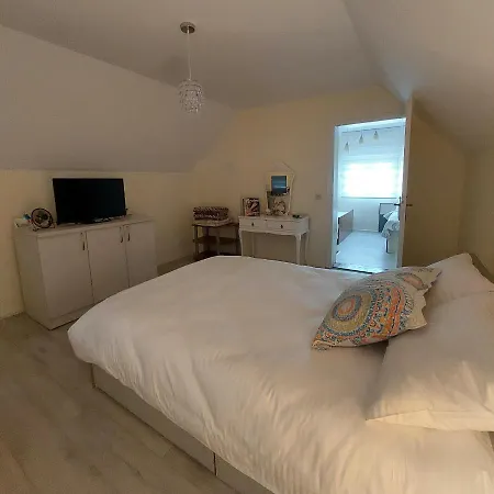 Semesterbostad Sunny Funny House